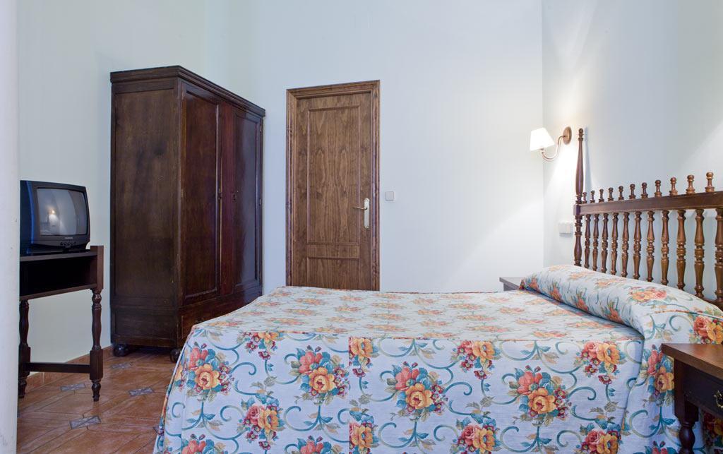 Hotel Rey Nino Ávila Екстериор снимка
