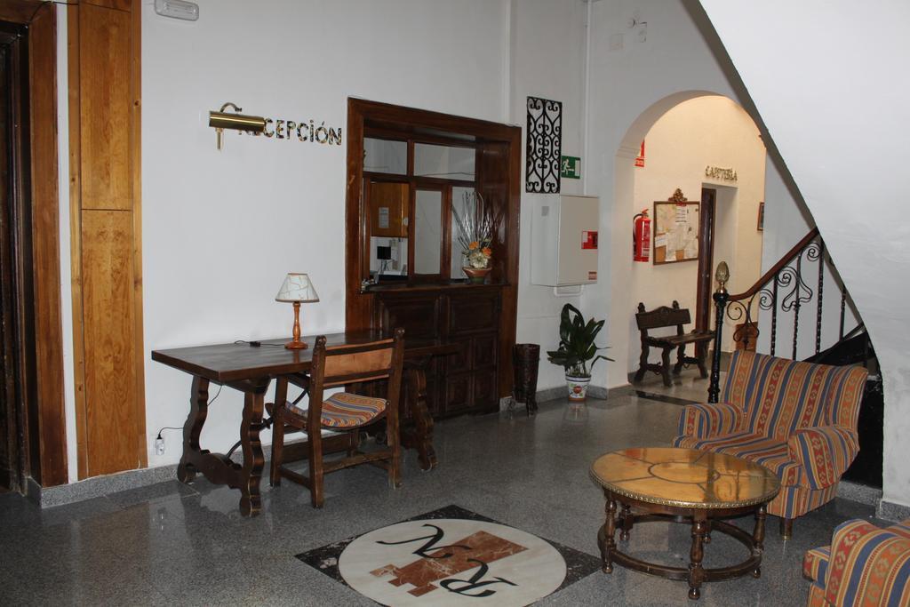 Hotel Rey Nino Ávila Екстериор снимка