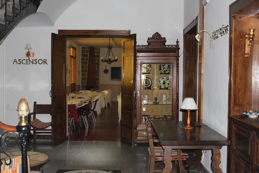 Hotel Rey Nino Ávila Екстериор снимка