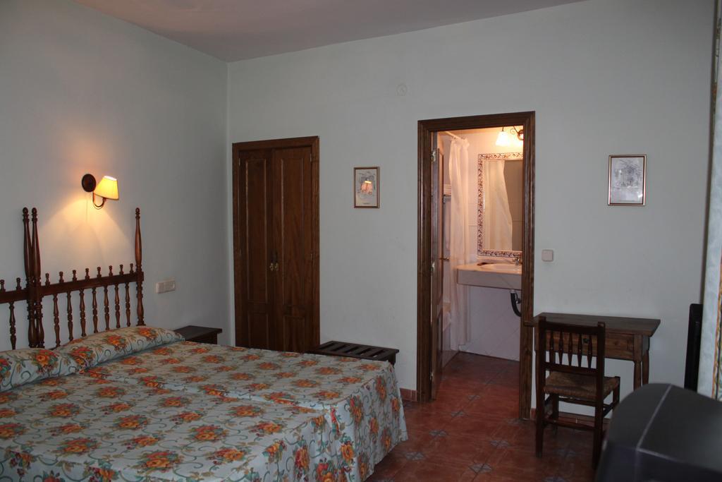 Hotel Rey Nino Ávila Екстериор снимка
